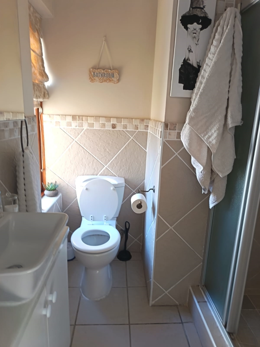 3 Bedroom Property for Sale in Paradise Beach Eastern Cape